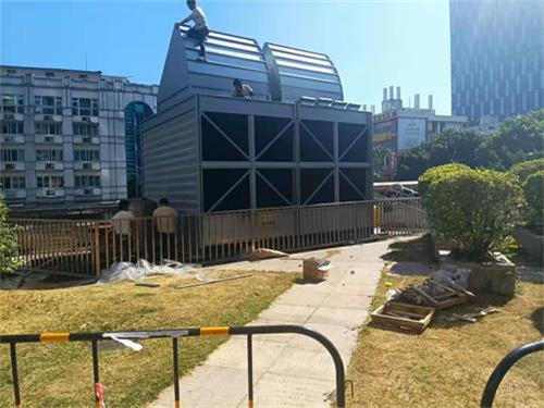 廠家淺析方形冷卻塔年度維修保養內容(廣東方形冷卻塔填料更換維修)